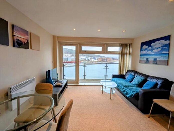 2 Bedroom Flat To Rent In Altamar, Kings Road, Swansea., SA1