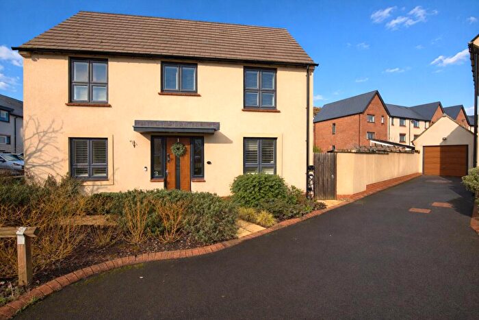 3 Bedroom Detached House For Sale In Mustoe Road, Frenchay, Bristol, BS16