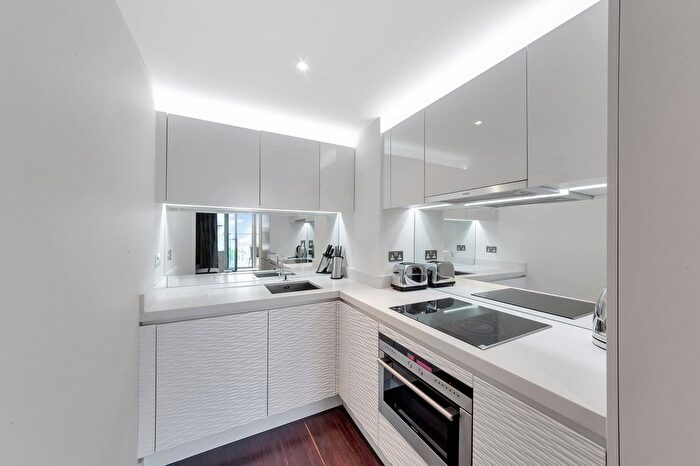 1 Bedroom Flat To Rent In East Tower, Pan Peninsula Square, Canary Wharf, London, E14