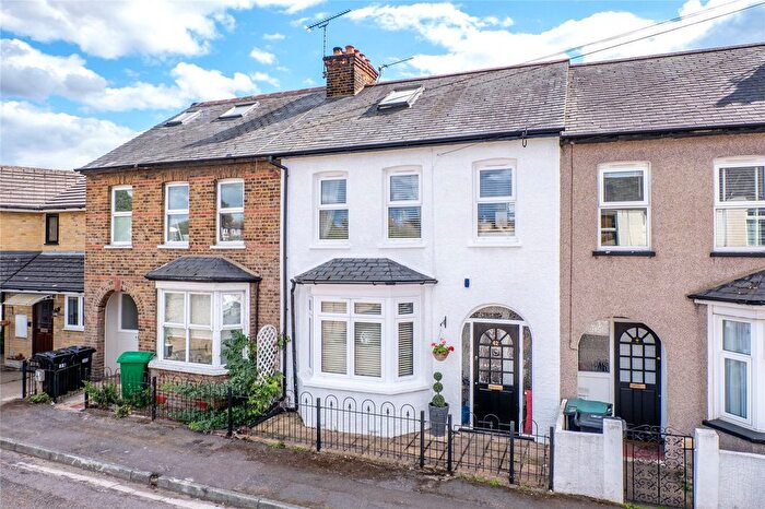 3 Bedroom Terraced House For Sale In Coombe Road, Gravesend, Kent, DA12