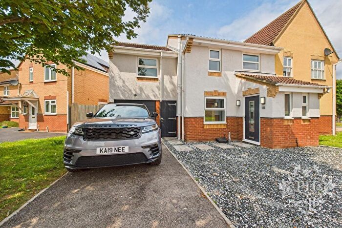 4 Bedroom Semi-Detached House For Sale In Irthing Close, Ingleby Barwick, TS17