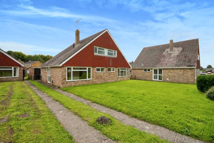 3 Bedroom Property To Rent In Drakes Avenue, Devizes, SN10