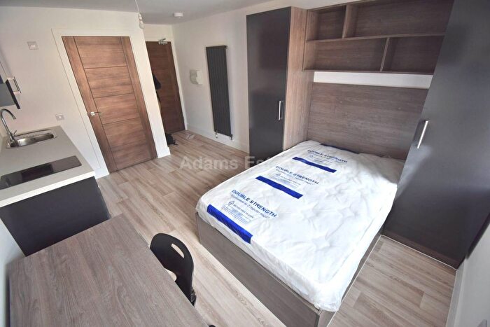 1 Bedroom Studio To Rent In Block A, Charndon Close, Reading, RG2