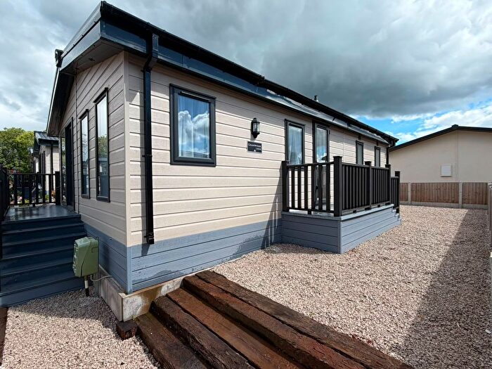 2 Bedroom Park Home For Sale In Valley View Park, Alveley, Bridgnorth, WV15