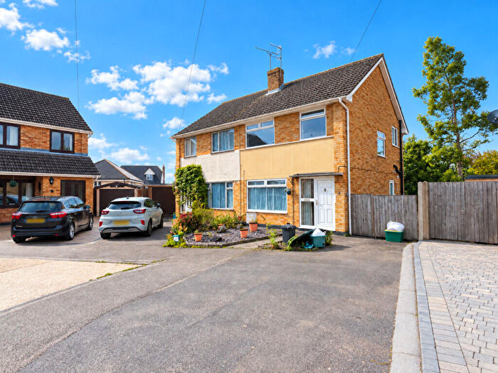 3 Bedroom Semi-Detached House For Sale In Queensway, Tiptree, CO5