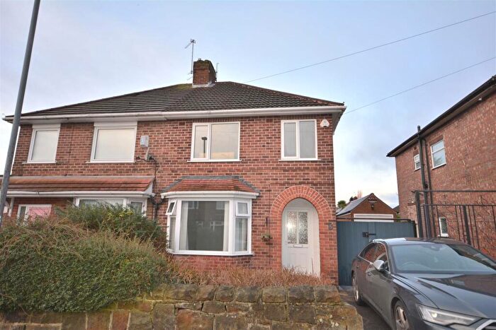 3 Bedroom Semi-Detached House To Rent In Haydn Road, Chaddesden, Derby, DE21