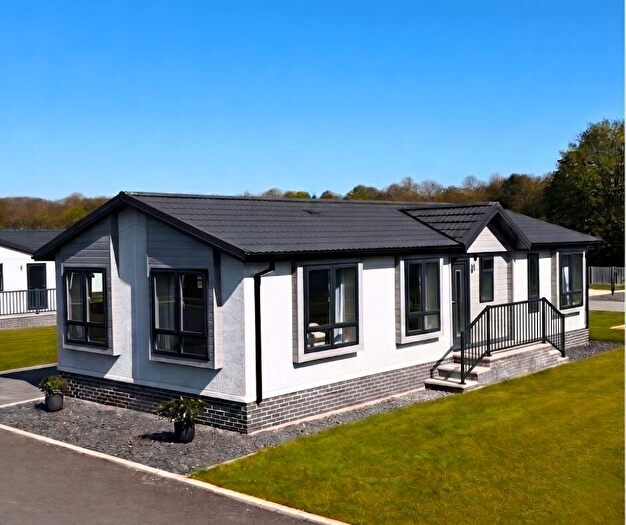 2 Bedroom Park Home For Sale In Gatenby, Northallerton, DL7