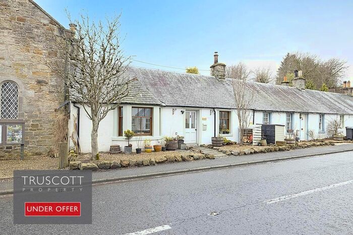 2 Bedroom Cottage For Sale In Birkenbush, Carlops, EH26