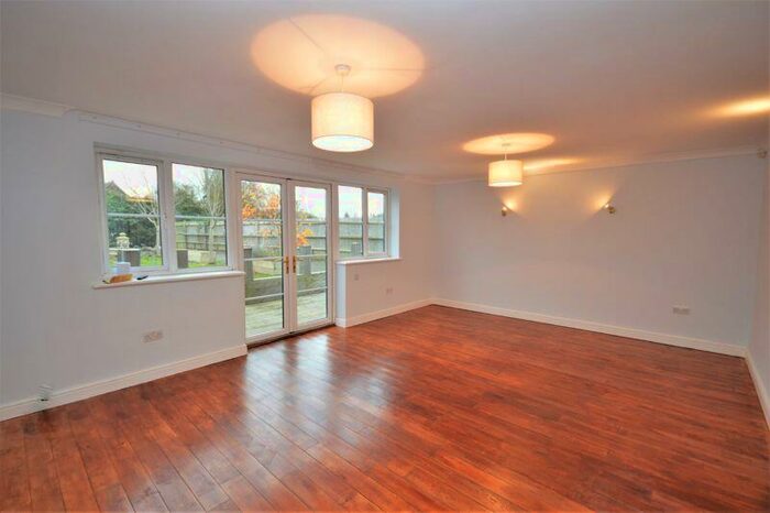 5 Bedroom Detached House To Rent In Badgers Sett, Thame, Oxfordshire, OX9
