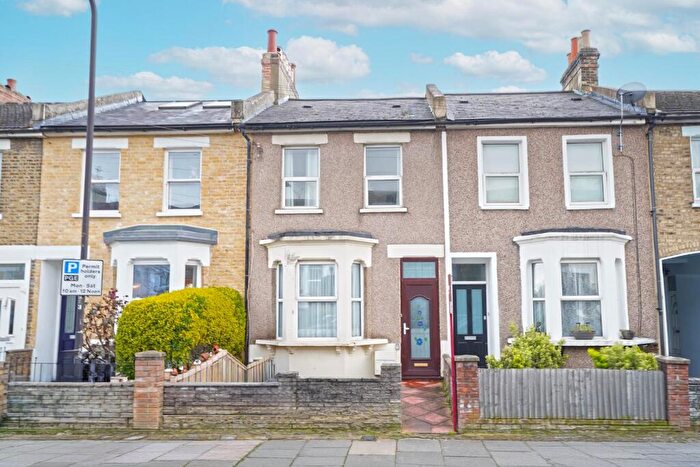 3 Bedroom House For Sale In Crampton Road, Anerley, London, SE20