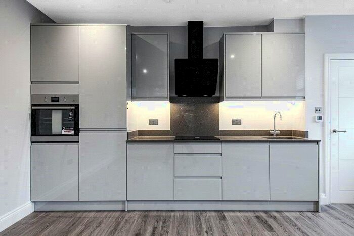 1 Bedroom Maisonette To Rent In Lancaster Road, Enfield, EN2