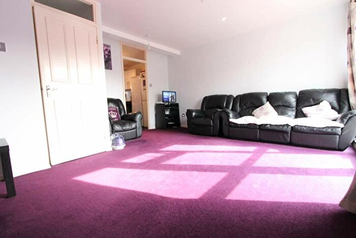 4 Bedroom Apartment To Rent In Bridgeway Street, London, NW1