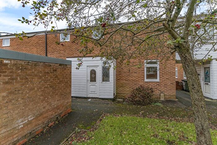 3 Bedroom End Of Terrace House To Rent In Ashorne Close, Matchborough West, Redditch, Worcestershire, B98