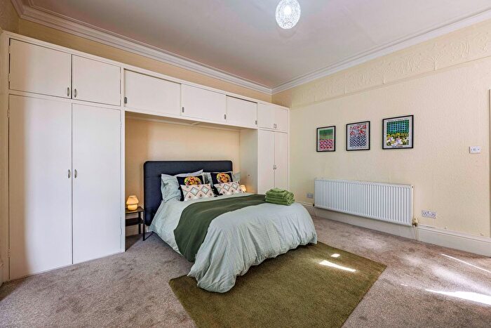 1 Bedroom Flat To Rent In Zulla Road, Nottingham, NG3