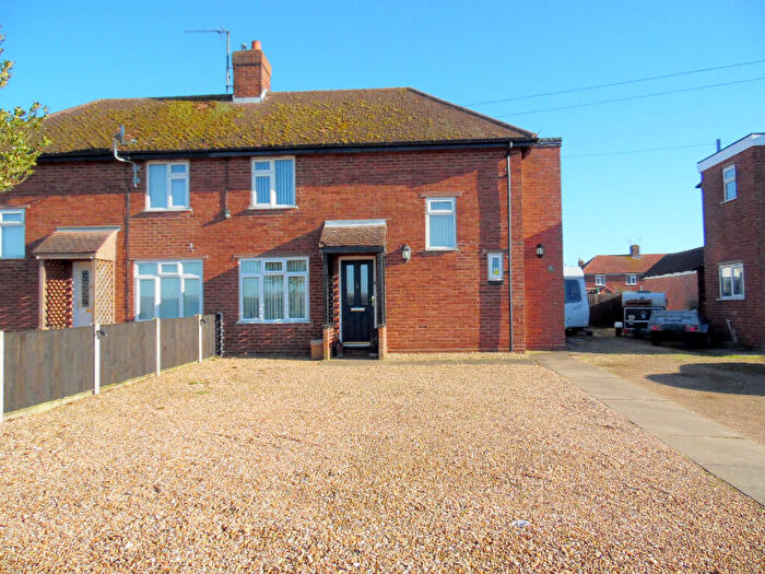 2 Bedroom Semi-Detached House For Sale In Tolls Lane, Holbeach, PE12