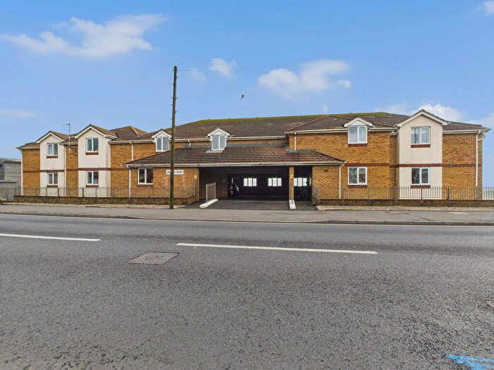 2 Bedroom Retirement Property For Sale In Admiral Court -, Brighton Road, Lancing, BN15