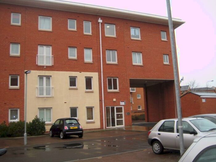 2 Bedroom Flat To Rent In Carlotta Way, Cardiff, CF10