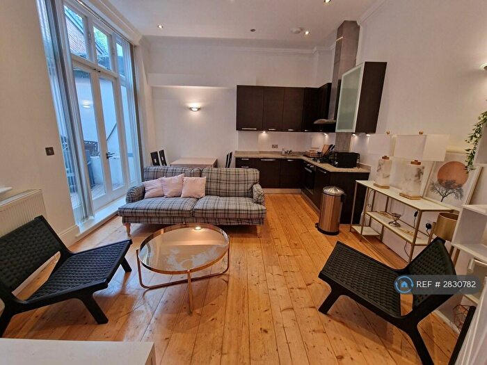 1 Bedroom Flat To Rent In Balls Pond Road, London, N1
