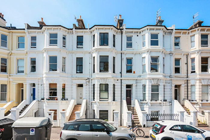 1 Bedroom Flat To Rent In Norton Rod, Hove, BN3