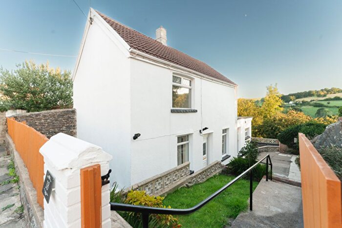2 Bedroom Detached House For Sale In Edwards Terrace, Bedlinog, Treharris, CF46