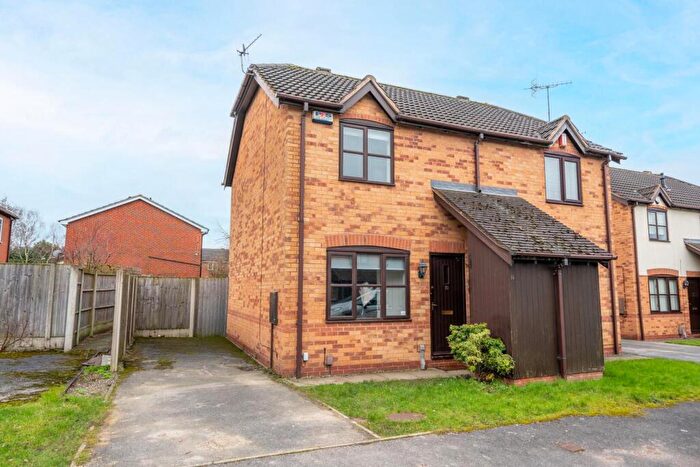 2 Bedroom Semi Detached House For Sale In Hinchin Brook, Nottingham, NG7
