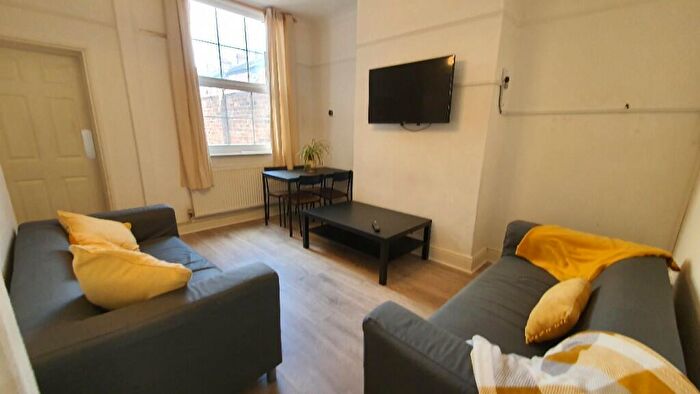 5 Bedroom Terraced House To Rent In St. Anne Street, Chester, Cheshire, CH1