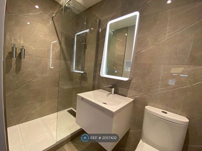 1 Bedroom Flat To Rent In Lusso, Macclesfield, SK11