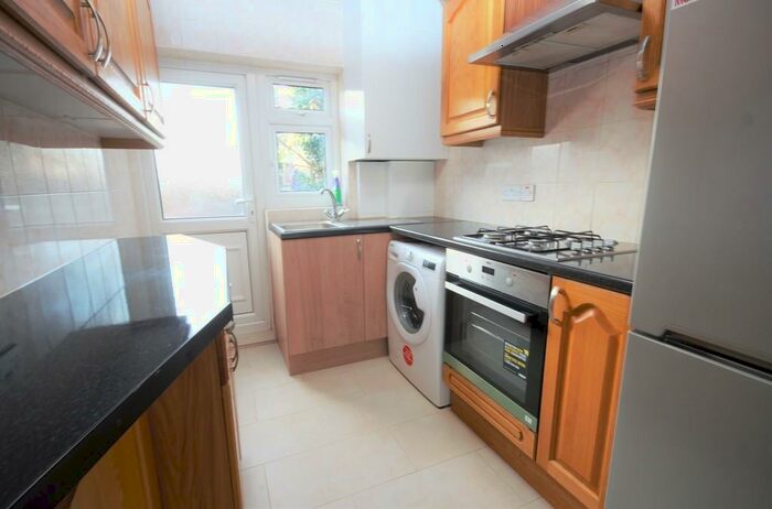 2 Bedroom Terraced House To Rent In Kings Road, Harrow, HA2