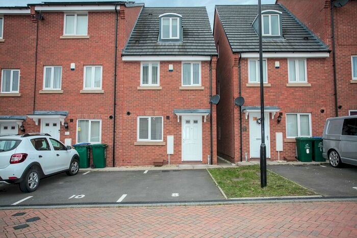3 Bedroom Terraced House To Rent In Lifeguard Mews, Coventry, CV3