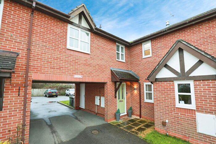 3 Bedroom Terraced House For Sale In Whittaker Close, Crewe, Cheshire, CW1