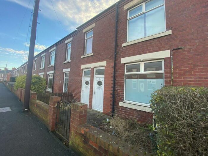 2 Bedroom Ground Flat To Rent In Victoria Terrace, Bedlington, Northumberland, NE22
