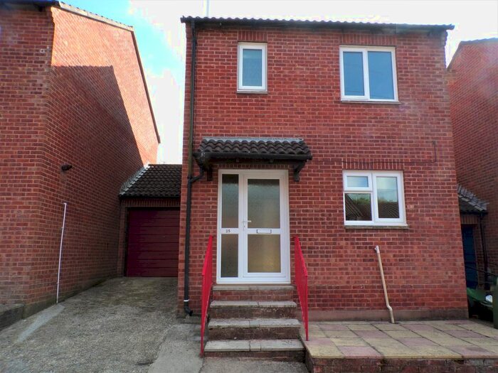 3 Bedroom Detached House To Rent In Weirside Way, Barnstaple EX32