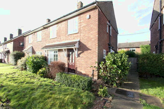 3 Bedroom Semi-Detached House To Rent In Lupton Road, S8