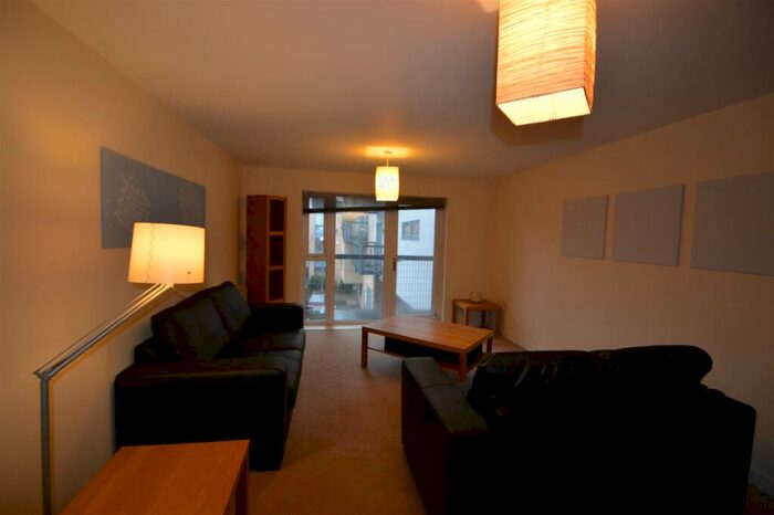 2 Bedroom Flat To Rent In Hulme High Street, Hulme, Manchester, M15