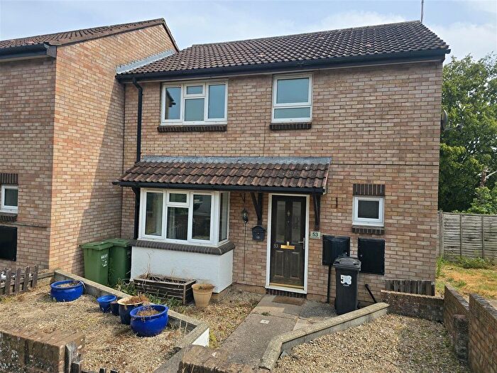 3 Bedroom End Terrace House To Rent In Lavers Close, Bristol, BS15