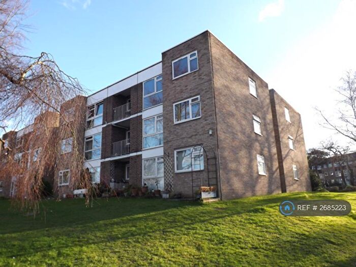 1 Bedroom Flat To Rent In London Lane, Bromley, BR1