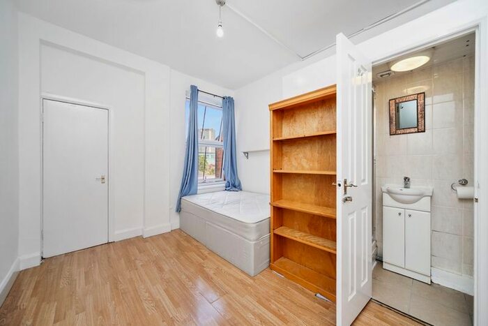 1 Bedroom Flat To Rent In Uxbridge Road, London W12