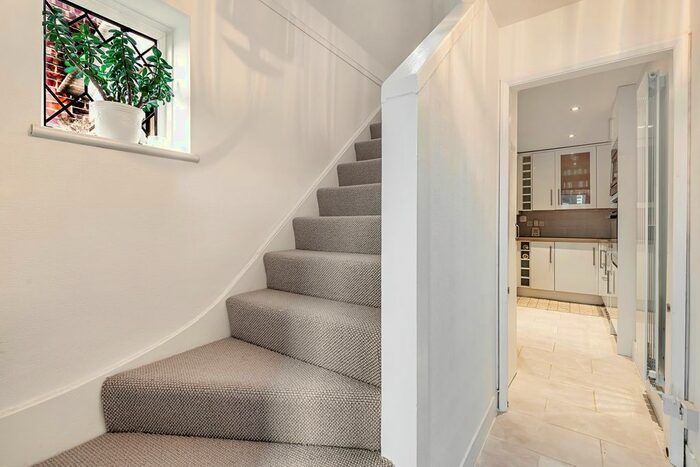 2 Bedroom Semi-Detached House To Rent In Brabazon Road, Hounslow, TW5