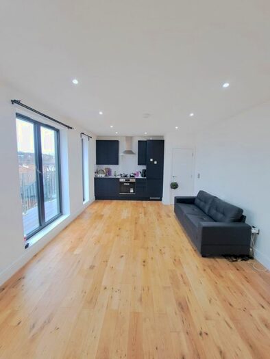 2 Bedroom Flat To Rent In Tyler Street, London, SE10