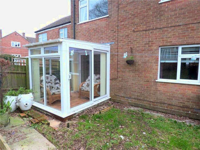 1 Bedroom Apartment To Rent In Oakridge Court, Dorchester, Dorset, DT1