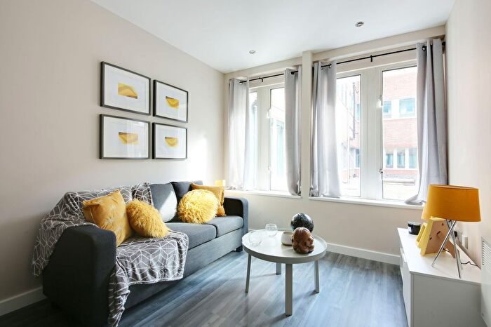 1 Bedroom Flat To Rent In East Lane, Runcorn, WA7