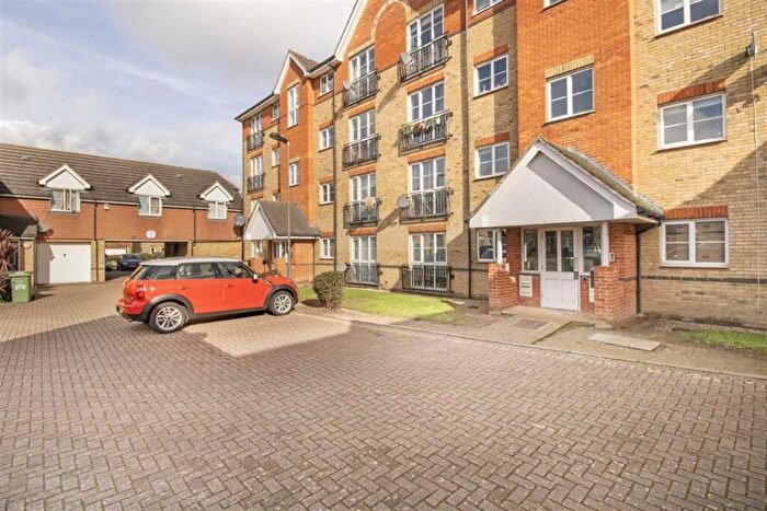 2 Bedroom Flat To Rent In Joseph Hardcastle Close, New Cross, SE14