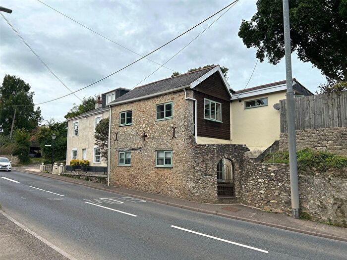 3 Bedroom Detached House For Sale In Wilmington, Honiton, Devon, EX14