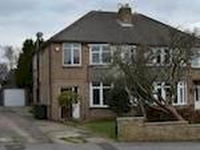 3 Bedroom Semi-Detached House To Rent In Carr Manor Road, Leeds, LS17