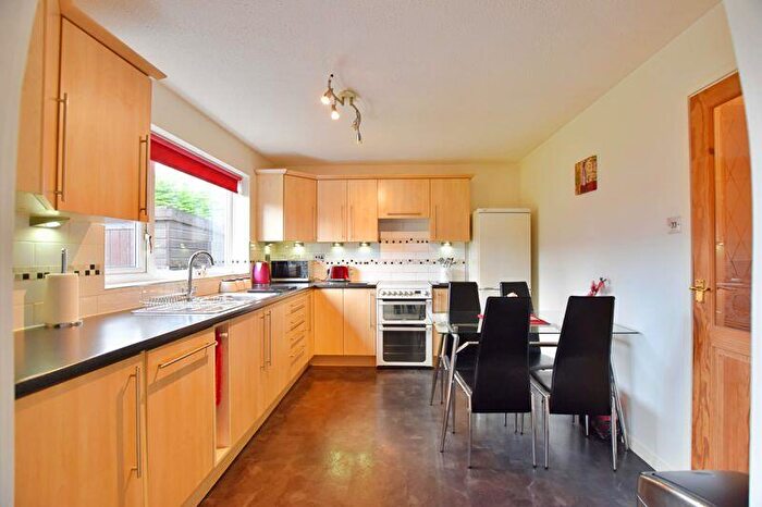 4 Bedroom Detached House For Sale In Canterbury Drive, Heighington, Lincoln, LN4