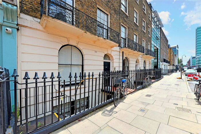 3 Bedroom Duplex To Rent In North Gower Street, London, NW1