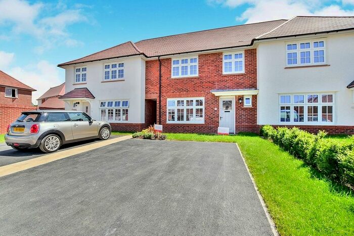 3 Bedroom Semi-Detached House To Rent In Pilot Close, Woodford, Stockport SK7