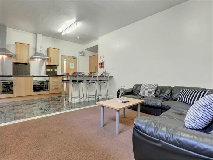 1 Bedroom Flat To Rent In Flat A, A Guildhall Lane, Leicester, LE1