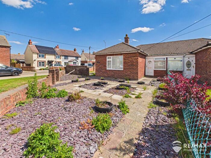 2 Bedroom Semi-Detached Bungalow For Sale In Lodge Close, Little Oakley, Harwich, CO12