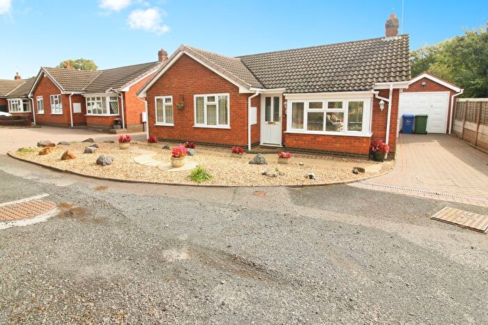 2 Bedroom Bungalow For Sale In Stoney Croft, Cannock, WS11
